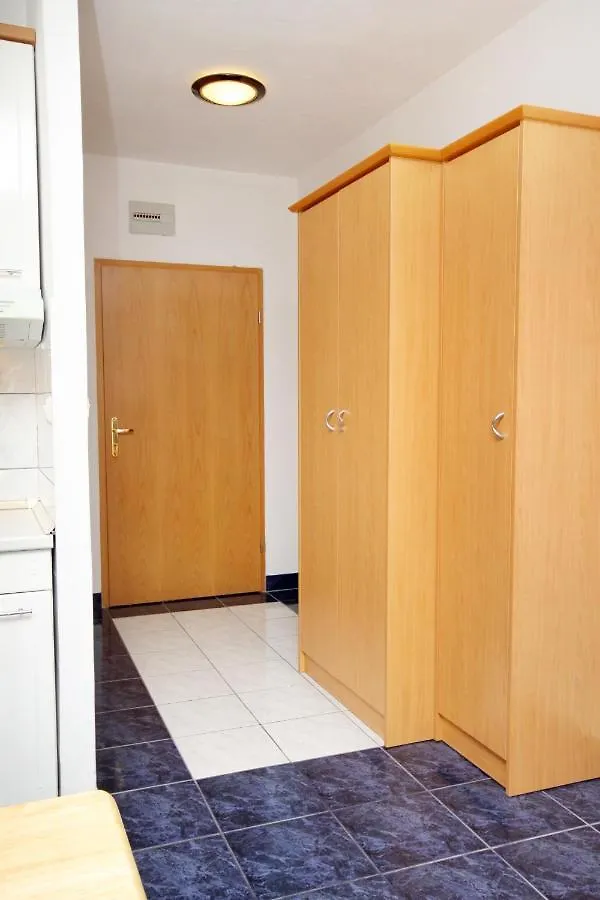 Apartments With A Swimming Pool Jadranovo, Crikvenica - 5521